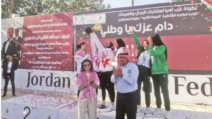 رغد حيمور وغيداء العشوش تتوجان بذهبية بطولة غرب آسيا للكرة الطائرة الشاطئية