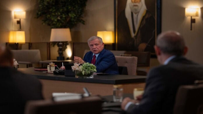 الملك عبدالله الثاني يهنئ الأردنيين والعالم الإسلامي بحلول العام الهجري الجديد الملك عبدالله الثاني يهنئ الأردنيين والعالم الإسلامي بحلول العام الهجري الجديد