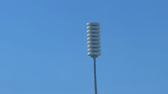 انتهاء فترات الإنذار وصفارات تُطلق إيذانًا بذلك انتهاء فترات الإنذار وصفارات تُطلق إيذانًا بذلك