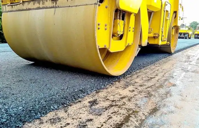 بلدية بني عبيد تُنهي تعبيد طرق في منطقة الحصن بكلفة 120 ألف دينار بلدية بني عبيد تُنهي تعبيد طرق في منطقة الحصن بكلفة 120 ألف دينار