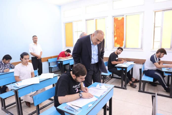 وزارة التربية: مراعاة خاصة في أسئلة توجيهي 2008 نظام جديد للثانوية العامة وزارة التربية: مراعاة خاصة في أسئلة توجيهي 2008 نظام جديد للثانوية العامة