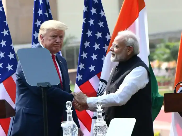 ترمب يفرض رسوماً جمركية بنسبة 25% على الهند ترمب يفرض رسوماً جمركية بنسبة 25% على الهند