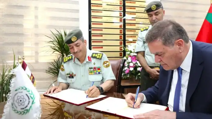 الخدمات الطبية والطاقة الذرية تجددان اتفاقية لتزويد نظير اليود-131 المشع