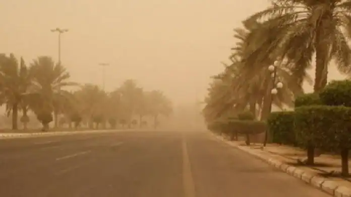 الأردن يواجه أحوالاً جوية استثنائية: ارتفاع في درجات الحرارة مع غبار وإمكانية هطول أمطار الأردن يواجه أحوالاً جوية استثنائية: ارتفاع في درجات الحرارة مع غبار وإمكانية هطول أمطار