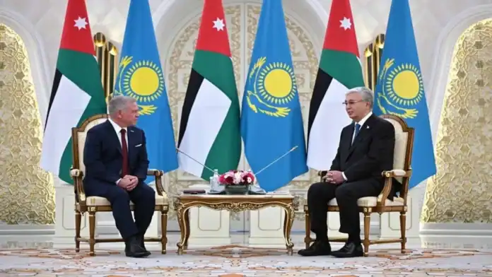 الملك عبدالله الثاني يزور أستانا لتعزيز الشراكة مع الرئيس توكاييف الملك عبدالله الثاني يزور أستانا لتعزيز الشراكة مع الرئيس توكاييف