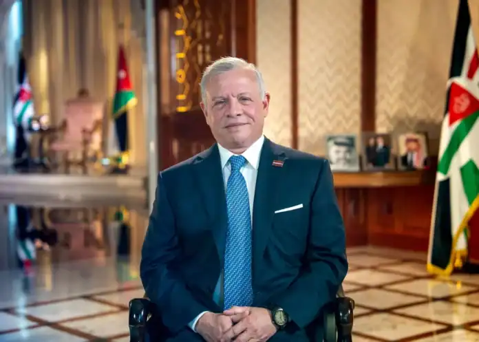 الملك يبحث مع وزير الدفاع الياباني التعاون العسكري والتطورات في غزة الملك يبحث مع وزير الدفاع الياباني التعاون العسكري والتطورات في غزة