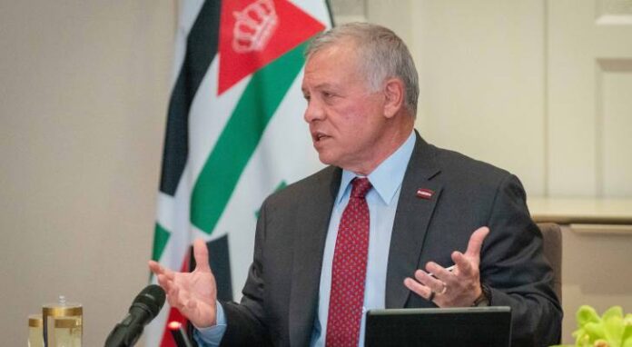 الملك يؤكد لماكرون ضرورة تكثيف الجهود لوقف إطلاق النار في غزة الملك يؤكد لماكرون ضرورة تكثيف الجهود لوقف إطلاق النار في غزة