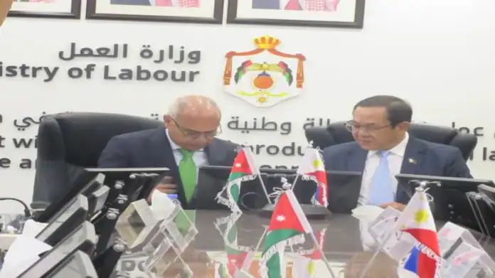 وزارة العمل: لا تمييز في الحقوق العمالية بين الأردنيين والأجانب وزارة العمل: لا تمييز في الحقوق العمالية بين الأردنيين والأجانب
