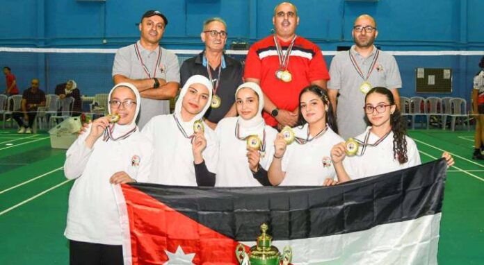 المنتخب الوطني المدرسي يتوج بذهبية الريشة الطائرة في البطولة العربية