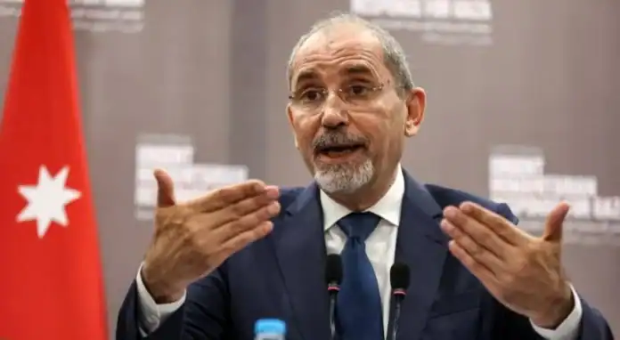 الصفدي ينضم اليوم إلى الدورة الحادية والعشرين لحوار المنامة الصفدي ينضم اليوم إلى الدورة الحادية والعشرين لحوار المنامة