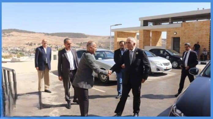 وزير الثقافة يقوم بجولة تفقدية لمشاريع ثقافية في جرش