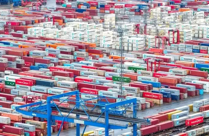 بلومبرغ: كارثة اقتصادية تهدد ألمانيا بسبب الاعتماد المتزايد على الصين