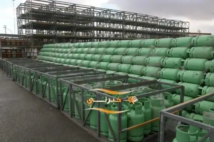 الأردن يستهلك 4 مليارات لتر محروقات سنويًا.. طلب الغاز يقفز 180 ألف أسطوانة يوميًا مع المنخفض