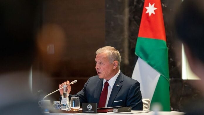 الملك عبدالله الثاني يهنئ الملك محمد السادس بعيد استقلال المغرب