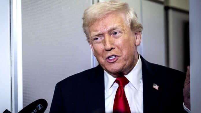 ترامب يدافع عن مبعوثه ويتكوف بعد تسريب يُظهر تقديم نصيحة لمسؤول روسي