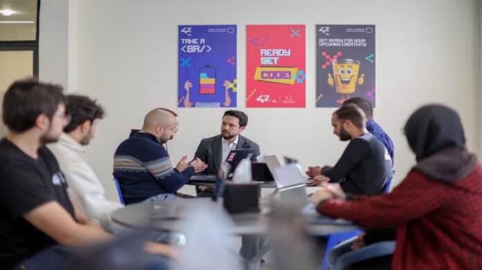 ولي العهد يدشن 