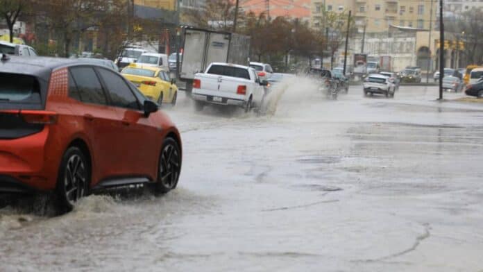 تحذير منخفض جوي غزير الاثنين