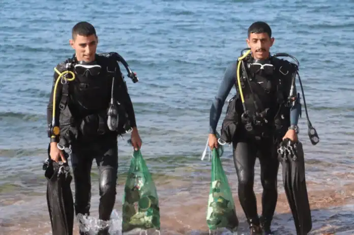 حملة تنظيف جوف البحر العقبة 78 كجم