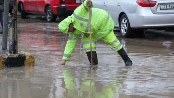 غرق شوارع عمان: أمانة توضّح الأسباب