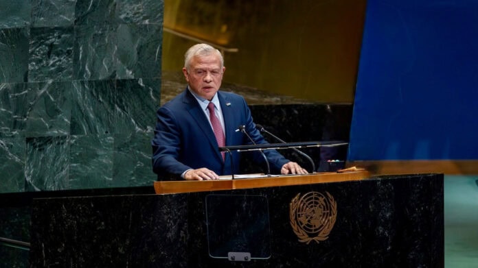 الملك: أمن الأردنيين خط أحمر