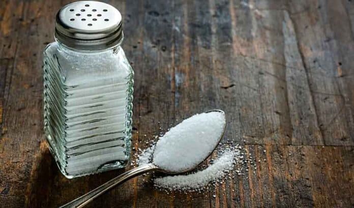 تأثير الامتناع عن الملح أسبوعًا على ضغط الدم