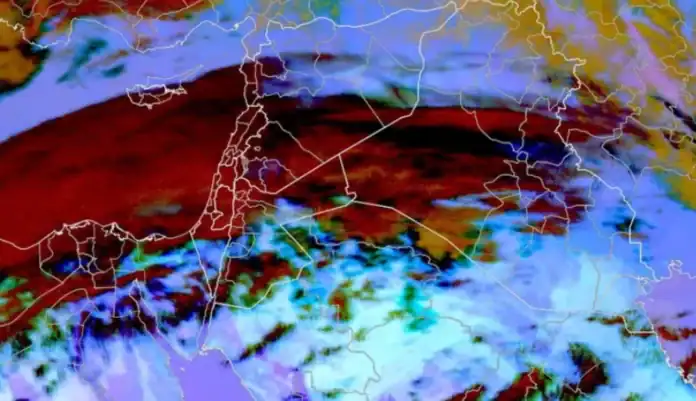 غبار كثيف وغير معتاد يؤثر على أجواء الأردن