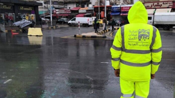 أمانة عمّان تعلن الطوارئ بسبب المنخفض الجوي