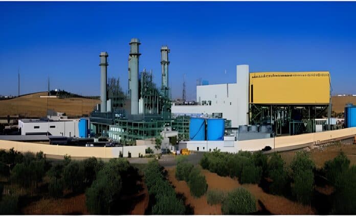 إيران تهدد منشآت طاقة في الأردن والخليج