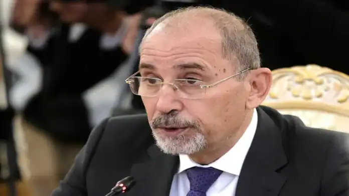 وزير الخارجية: الأردن يجدد دعمه للصومال ووحدة أراضيه