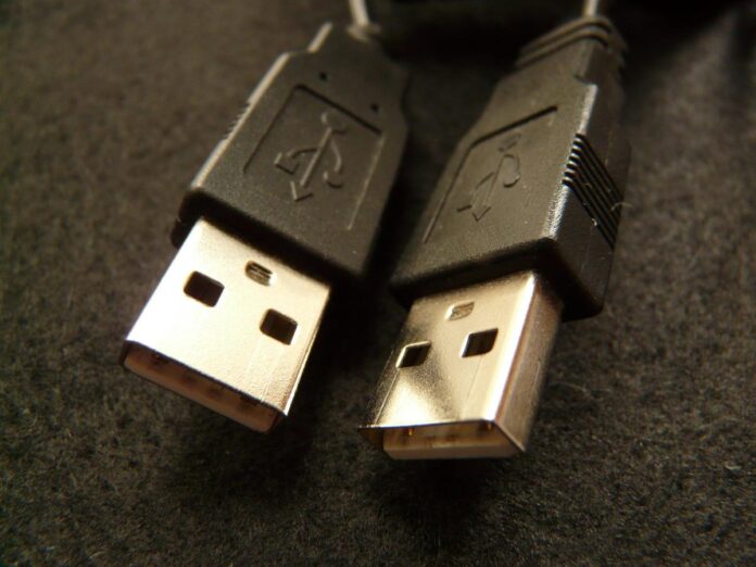 حيلة سهلة لتوصيل USB من أول مرة