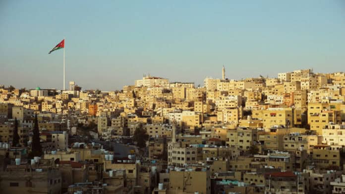 طقس الأردن: أجواء معتدلة وارتفاع تدريجي