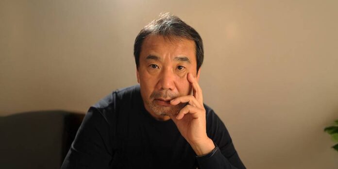 موراكامي يعود برواية جديدة بعد 3 سنوات