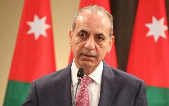 وزير الإدارة المحلية وليد المصري خلال مناسبة رسمية في الأردن