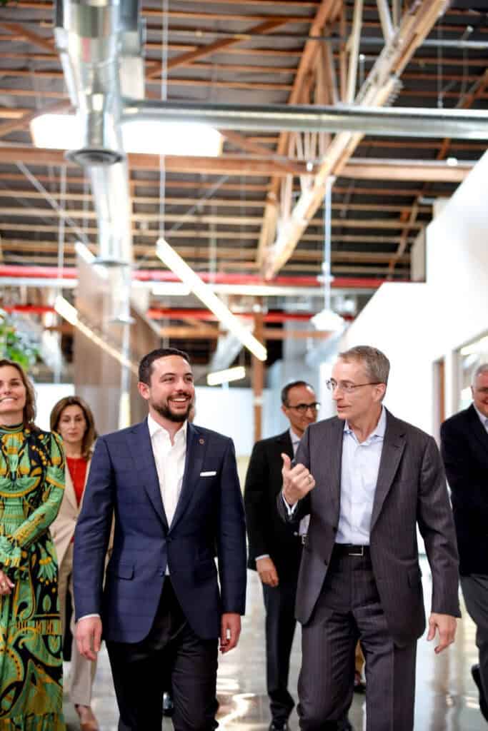 ولي العهد يبحث في كاليفورنيا توسيع استثمارات التكنولوجيا المتقدمة في الأردن