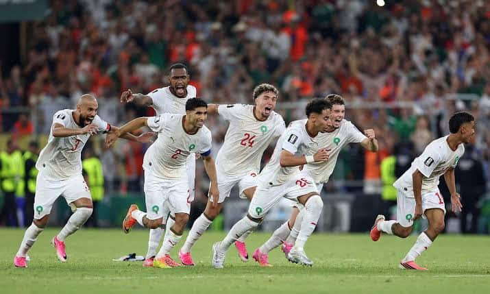 البرازيل تخطف التأهل.. باراغواي تفجر مفاجأة أمام ألمانيا.. والمغرب يعبر بركلات الترجيح