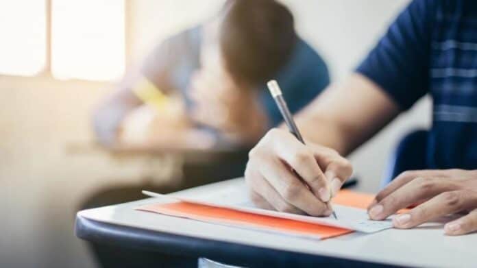 إلغاء الامتحان الشامل في الأردن وآلية القبول الجديدة
