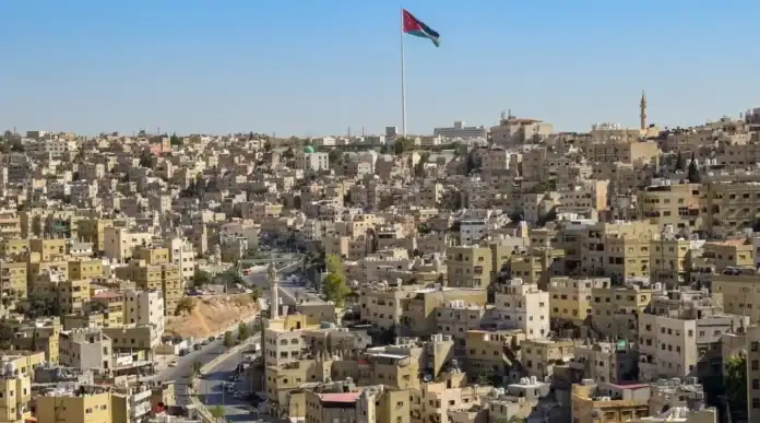 طقس معتدل اليوم وارتفاع الحرارة في الأردن غداً