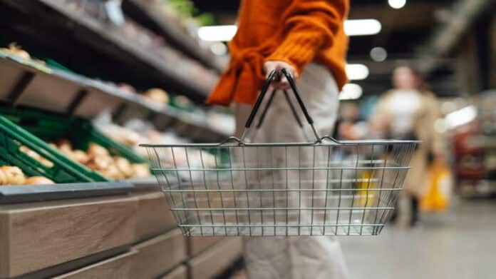 توقعات بتراجع التضخم في الأردن خلال عام 2027 وانخفاض أسعار الفائدة