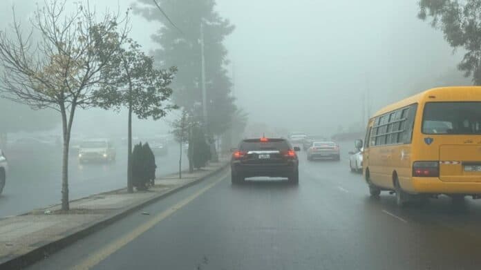 36712-ed6b6b327047456ab1858a091df046d4 أجواء غائمة وأمطار في الأردن مع تحذيرات من السيول والضباب