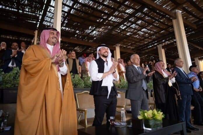 ولي العهد يشهد ختام بطولة العالم للهجن ومهرجان الشعر النبطي