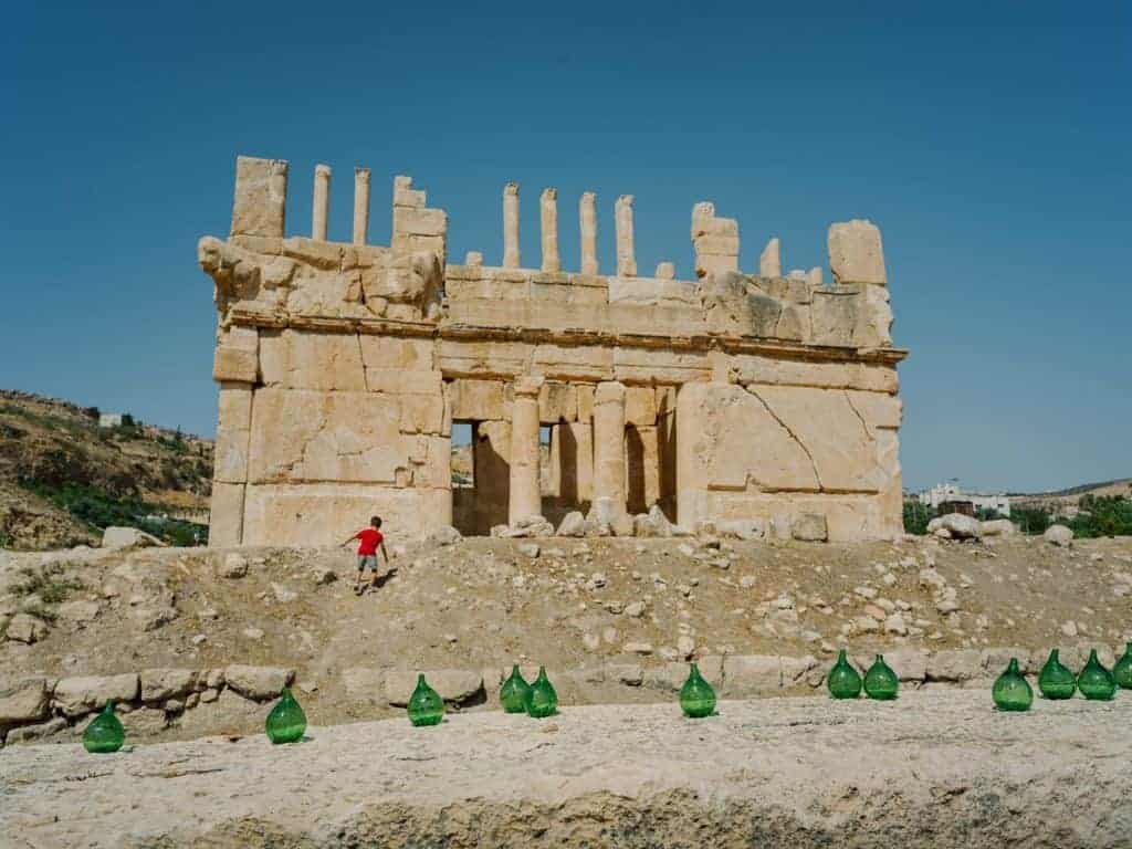 أسبوع عمان للتصميم يصل إلى عراق الأمير والعقبة بتجارب فنية جديدة 1 أسبوع عمان للتصميم يصل إلى عراق الأمير والعقبة بتجارب فنية جديدة