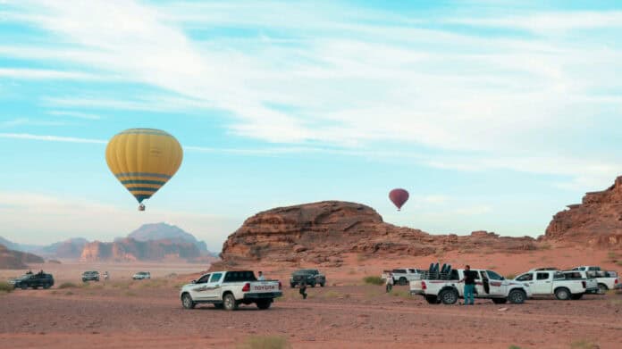 مهرجان عالمي للمناطيد في وادي رم صيف 2027
